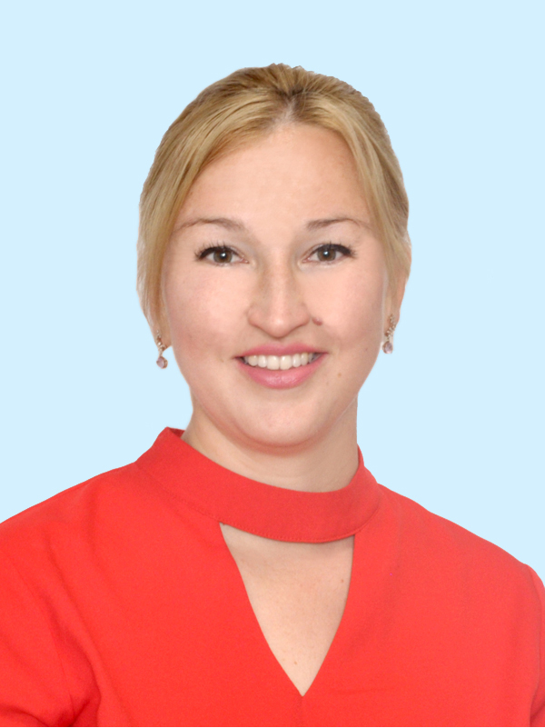 Буракова Наталья Васильевна.